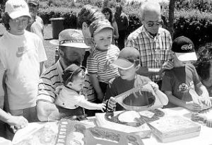 Ver apliaci&oacute;n foto:Los abuelos, a la escuela